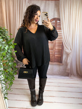 Charger l'image dans la galerie, Blouse plissé noir KAMILA (38 au 48)