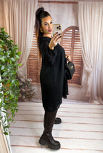 Charger l'image dans la galerie, Robe plissée coupe droite noir JUSTINE (40 au 48)