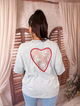 Charger l'image dans la galerie, Tee Shirt coeur dentelle gris MERCREDI (36 au 44)