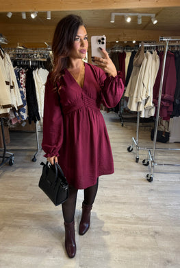 Robe courte bordeaux ELA (36 au 48)