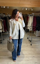 Charger l&#39;image dans la galerie, Veste sans manches écru CLARISSE (40 au 48)