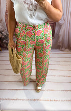 Charger l'image dans la galerie, Pantalon vert fleuri rose ANASTASIE (36 au 48)