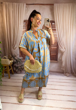 Charger l'image dans la galerie, Robe playa bleu ciel et beige SAPHIRA (36 au 48)