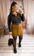 Charger l'image dans la galerie, Jupe en velours camel clair GABY (36 au 48)
