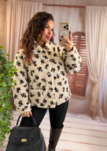 Charger l'image dans la galerie, Veste Polaire fleuri chocolat ( 40 au 48)