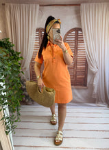 Charger l'image dans la galerie, Robe courte en jeans orange BRAZIL (34 au 48)( reste taille 42 )
