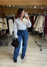 Charger l&#39;image dans la galerie, Jean bleu coupe large KARLA (36 au 46)