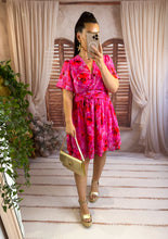 Charger l'image dans la galerie, Robe courte fuchsia motif rouge AURÉLIE (36 au 48)