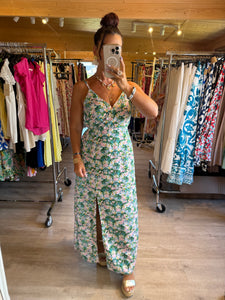 Robe bretelle fleuri vert Caroline ☀️( reste taille 48 )