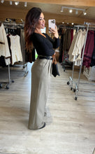 Charger l&#39;image dans la galerie, Pantalon costume taupe AUREL (36 au 40)