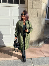 Charger l&#39;image dans la galerie, Long bombers kaki réversible léopard TANIA ( taille 36 au 46)