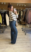 Charger l&#39;image dans la galerie, Jean vintage KARLA ( taille 36 au 46 ) ou