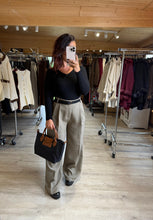 Charger l&#39;image dans la galerie, Pantalon costume taupe AUREL (36 au 40)