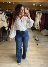 Charger l&#39;image dans la galerie, Chemise blanche SOLENN (36 au 42)