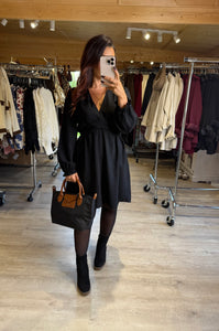 Robe courte noir ELA (36 au 48)