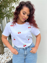 Charger l&#39;image dans la galerie, TEE shirt blanc cerise ( 34 au 48 )