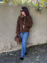 Charger l&#39;image dans la galerie, Manteau fourrure synthétique chocolat IRINA (34 au 42)