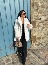 Charger l&#39;image dans la galerie, Manteau mi-long bouclette écru REINE (36 au 44)