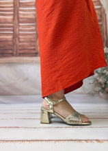 Charger l'image dans la galerie, Escarpin petit talon AGATHE (36 au 41)