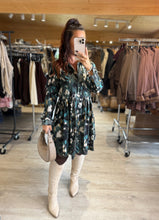 Charger l&#39;image dans la galerie, Robe chemise kaki motif écru SOFIA (36 au 50)