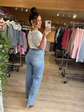 Charger l'image dans la galerie, Jean, wild, leg, bleu clair MADISON (40 au 48)