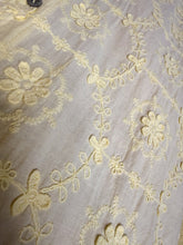 Charger l'image dans la galerie, Robe chemise brodé motif fleurs jaune MAYA (36 au 46)