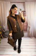Charger l'image dans la galerie, Gilet sans manche boutons or chocolat BILLIE (34 au 46)