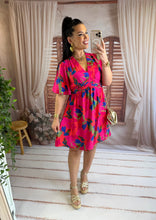 Charger l'image dans la galerie, Robe courte fuchsia fleuri CORAL (36 au 48)
