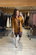 Charger l&#39;image dans la galerie, Blazer camel TILA (34 au 50)