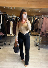 Charger l&#39;image dans la galerie, Jean noir bootcut LALIE (38 au 48)