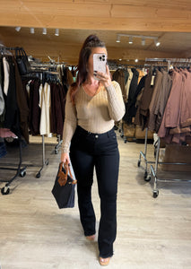 Jean noir bootcut LALIE (38 au 48)
