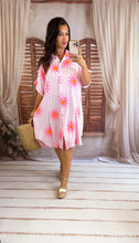 Charger l'image dans la galerie, Robe chemise gaz de coton rose motif soleil fluo ANOUK (42 au 48)