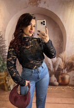Charger l&#39;image dans la galerie, Top dentelle noir LUCAS (36 au 48)