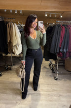 Charger l&#39;image dans la galerie, Jean Wide leg noir FELICIA (38 au 48)