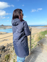 Charger l&#39;image dans la galerie, Imperméable fouré polaire  bleu marine LAURE (36 au 48)