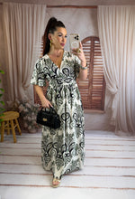 Charger l'image dans la galerie, Robe motif kaki LIORÉ (36 au 48 )