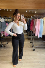 Charger l'image dans la galerie, Top côtelé, col v blanc HARPER (34 au 42)