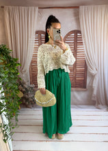 Charger l'image dans la galerie, Pantalon large plissé vert LONDRES  (38 au 48)