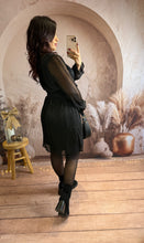 Charger l&#39;image dans la galerie, Robe courte noir liseré pailleté MAÉLYS (36 au 48)⭐️