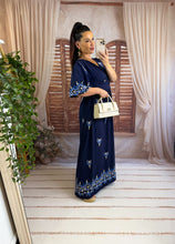 Charger l'image dans la galerie, Robe bleu marine VAHINA (40 au 48)