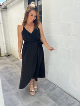 Charger l'image dans la galerie, Robe noir bretelle Catalina ( 34 au 48) New