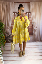Charger l'image dans la galerie, Robe loose motif bandana jaune HELENA (36 au 46)