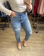 Charger l'image dans la galerie, Jean mom fit slim bleu ISOTTA (36 au 46)