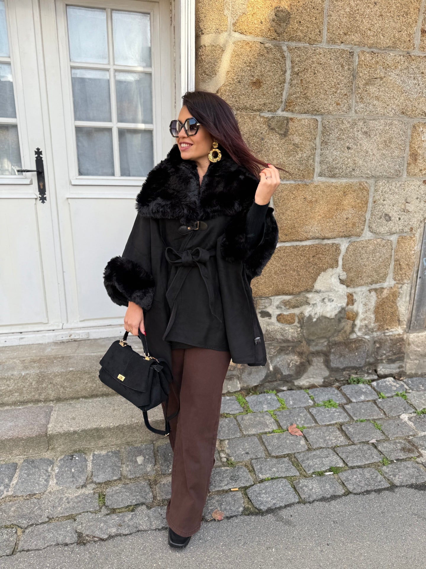 Manteau cape fourrure noir NÉLYA (36 au 46)