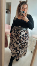Charger l&#39;image dans la galerie, Jupe longue plissée léopard beige GABY ( 36 au 46 )