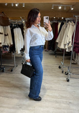 Charger l&#39;image dans la galerie, Chemise blanche uni EVANNE (36 au 44 )