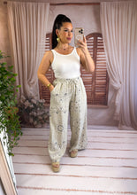 Charger l'image dans la galerie, Pantalon beige gaz de coton bandana ( 36 au 46 )