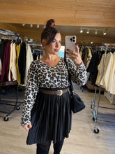 Charger l&#39;image dans la galerie, Pull fin léopard écru CLARA (36 au 48)