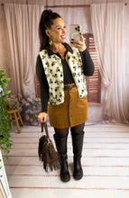Charger l'image dans la galerie, Gilet sans manches fleuri JEANNE (34 au 48)