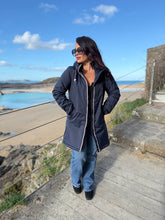 Charger l&#39;image dans la galerie, Imperméable fouré polaire  bleu marine LAURE (36 au 48)